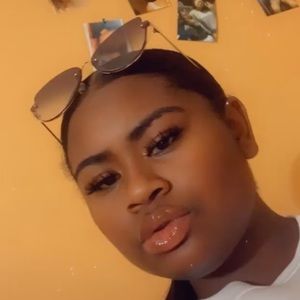 Meet your Posher, Shanaya